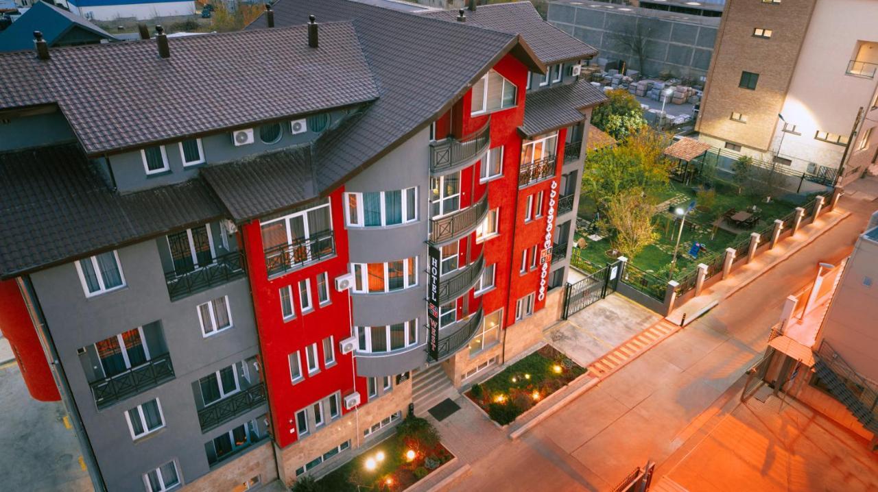 Apart Hotel West Тбилиси Екстериор снимка